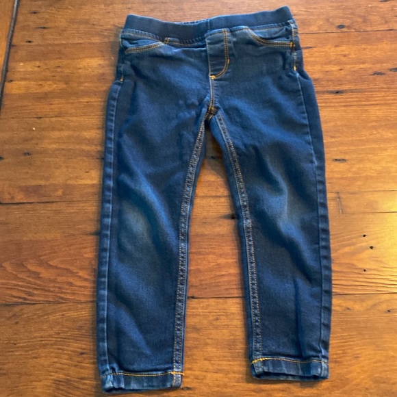 3 for $30 Jeans bundle B’gosh, Joe Fresh jeggings & Gymboree Jeans - Picture 5 of 12